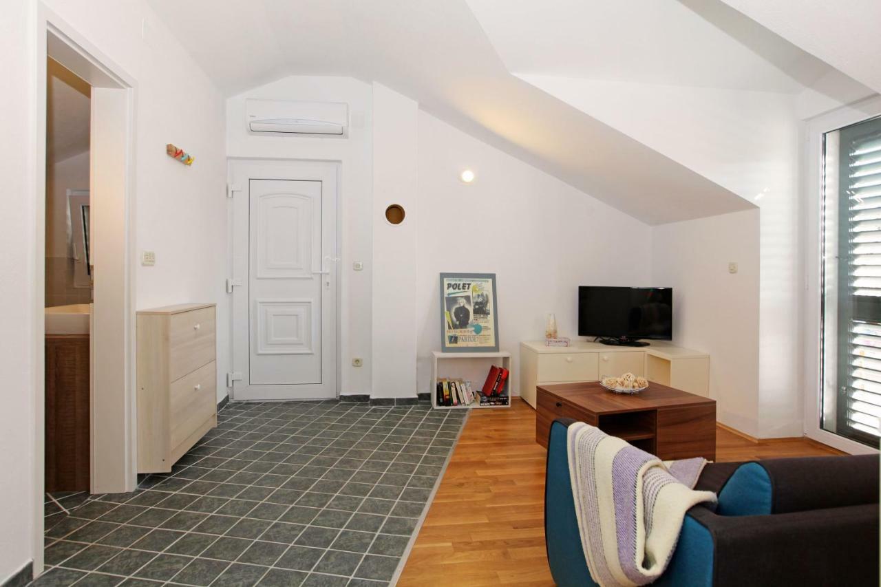 Apartament Superb Penthouse Luna Bol Zewnętrze zdjęcie